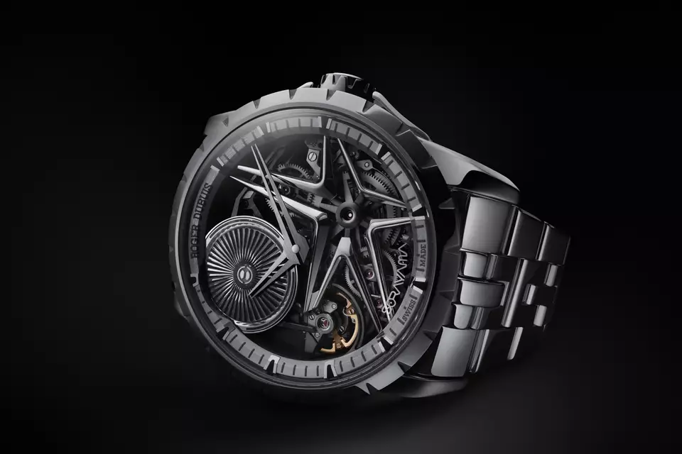 Hajime Sorayama’s Sexy Robot Inspires New Roger Dubuis Collab