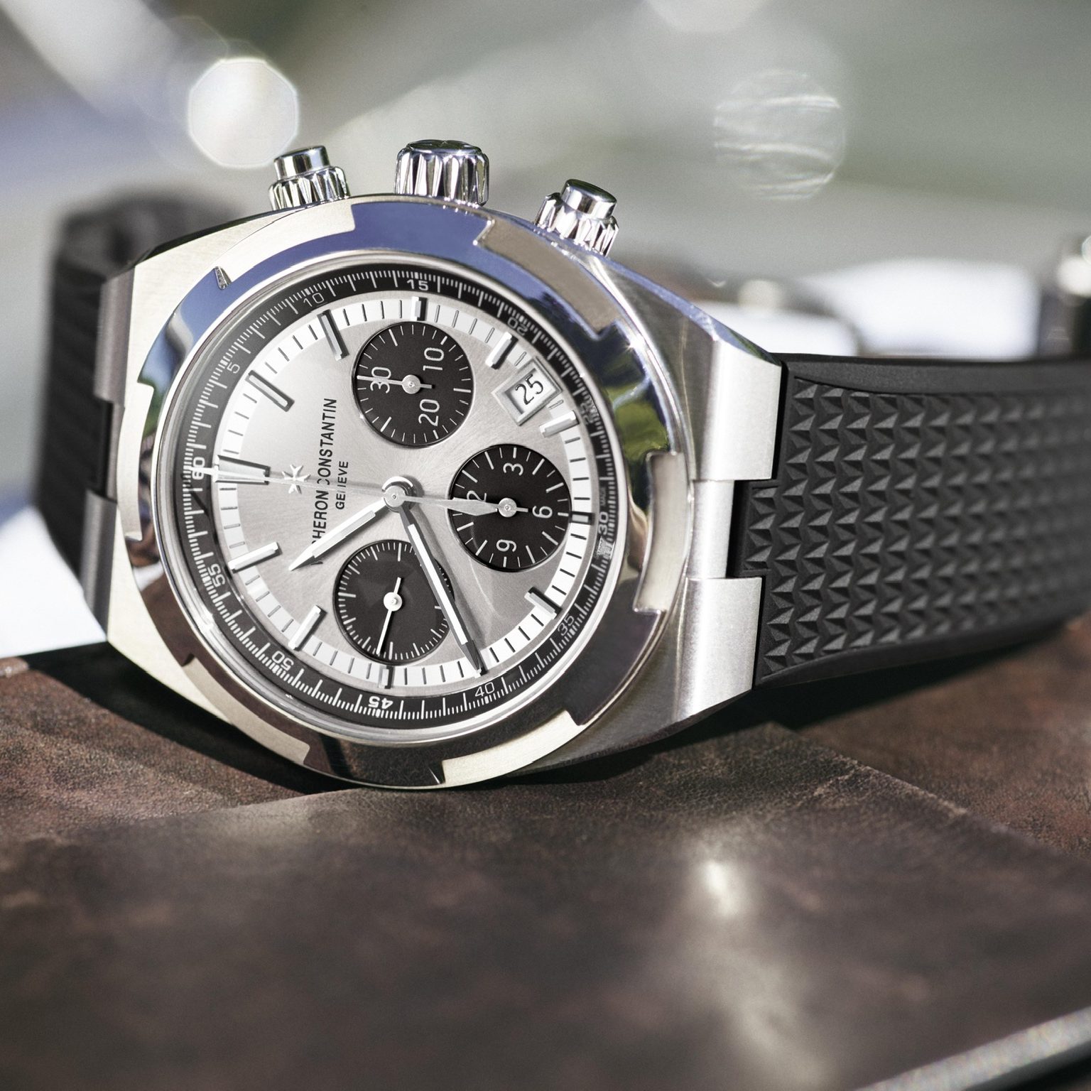 Vacheron Constantin Reveals Its Latest Overseas Chronograph – The Panda