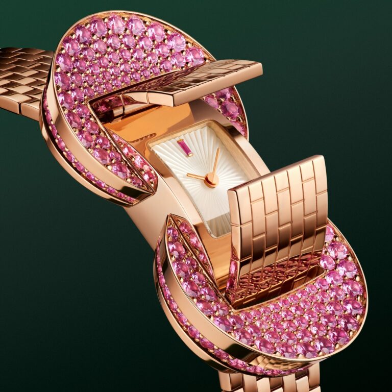 Van Cleef & Arpels Unveils the Art of Concealed Luxury at DWW