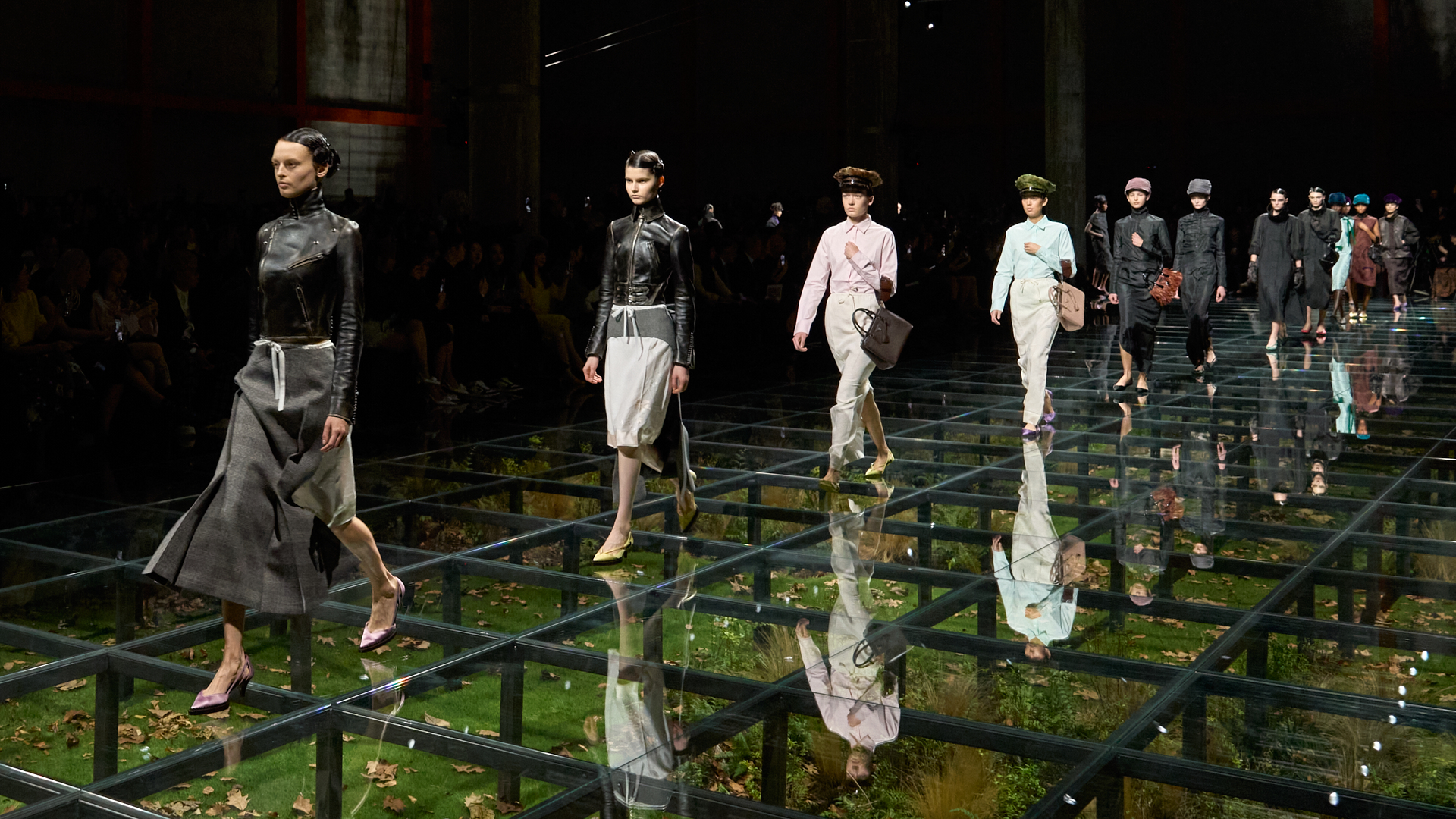 Prada Fall/Winter 2024 – Past Becomes Present