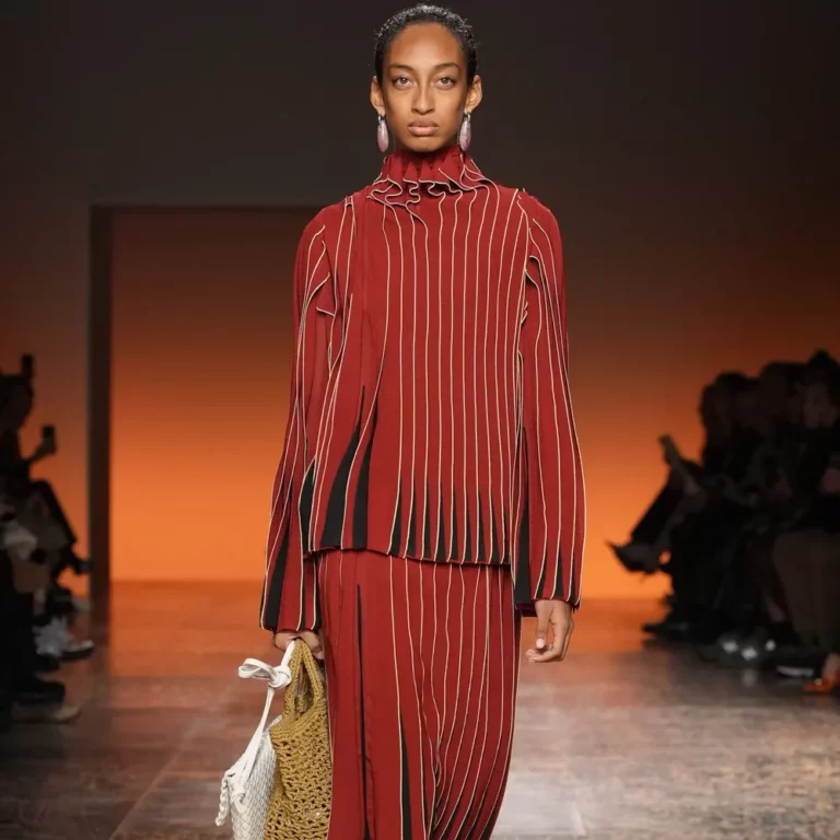 Bottega Veneta Winter 24 – Elegance in Resilience