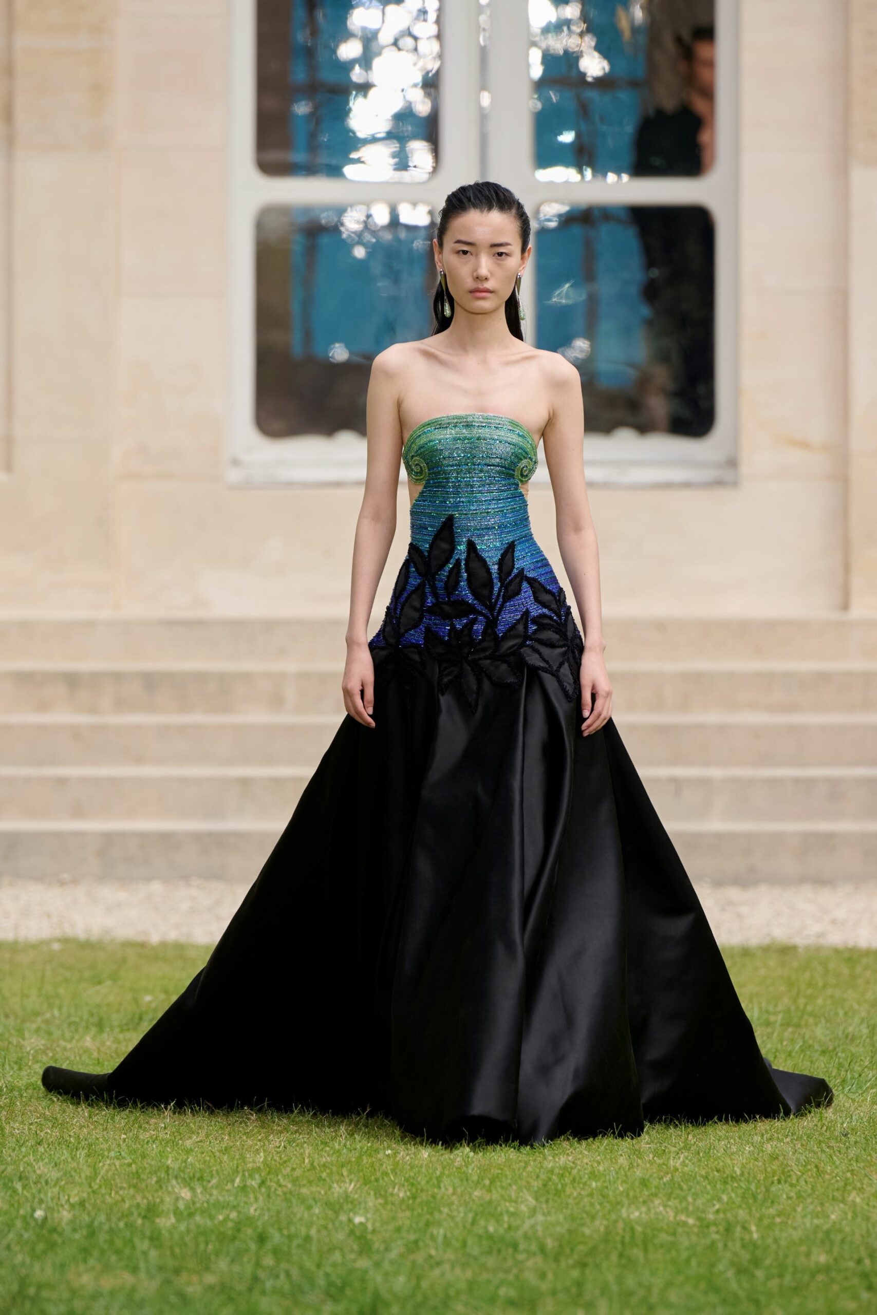 Georges Hobeika Couture Fall 2024 – Enchantment by Night