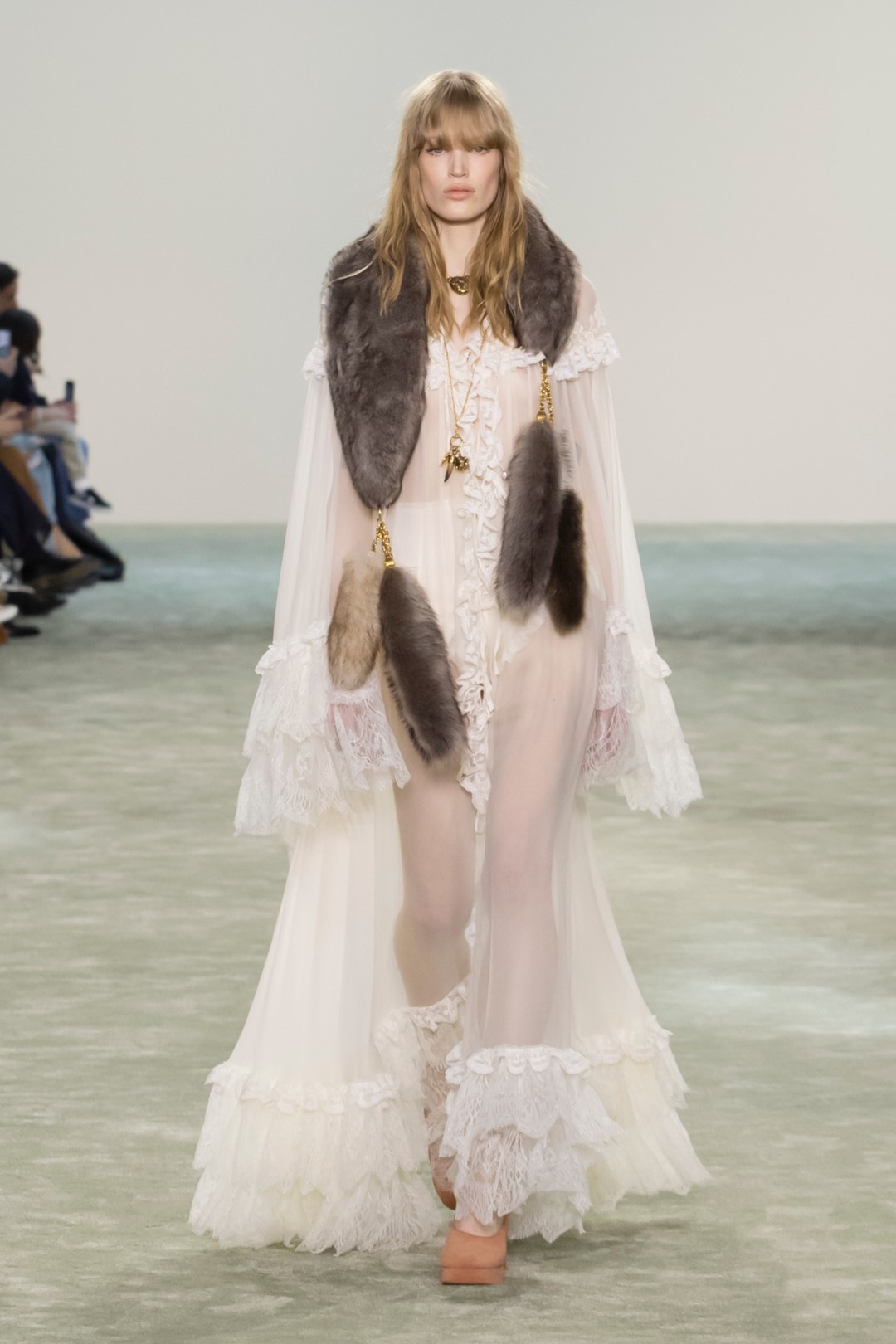 Chloé