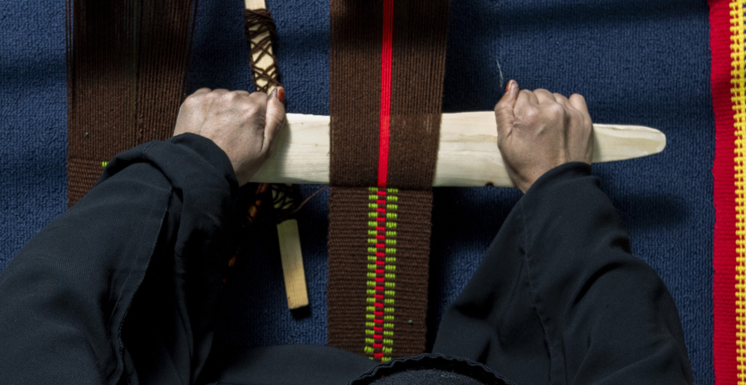 Sadu weaving
