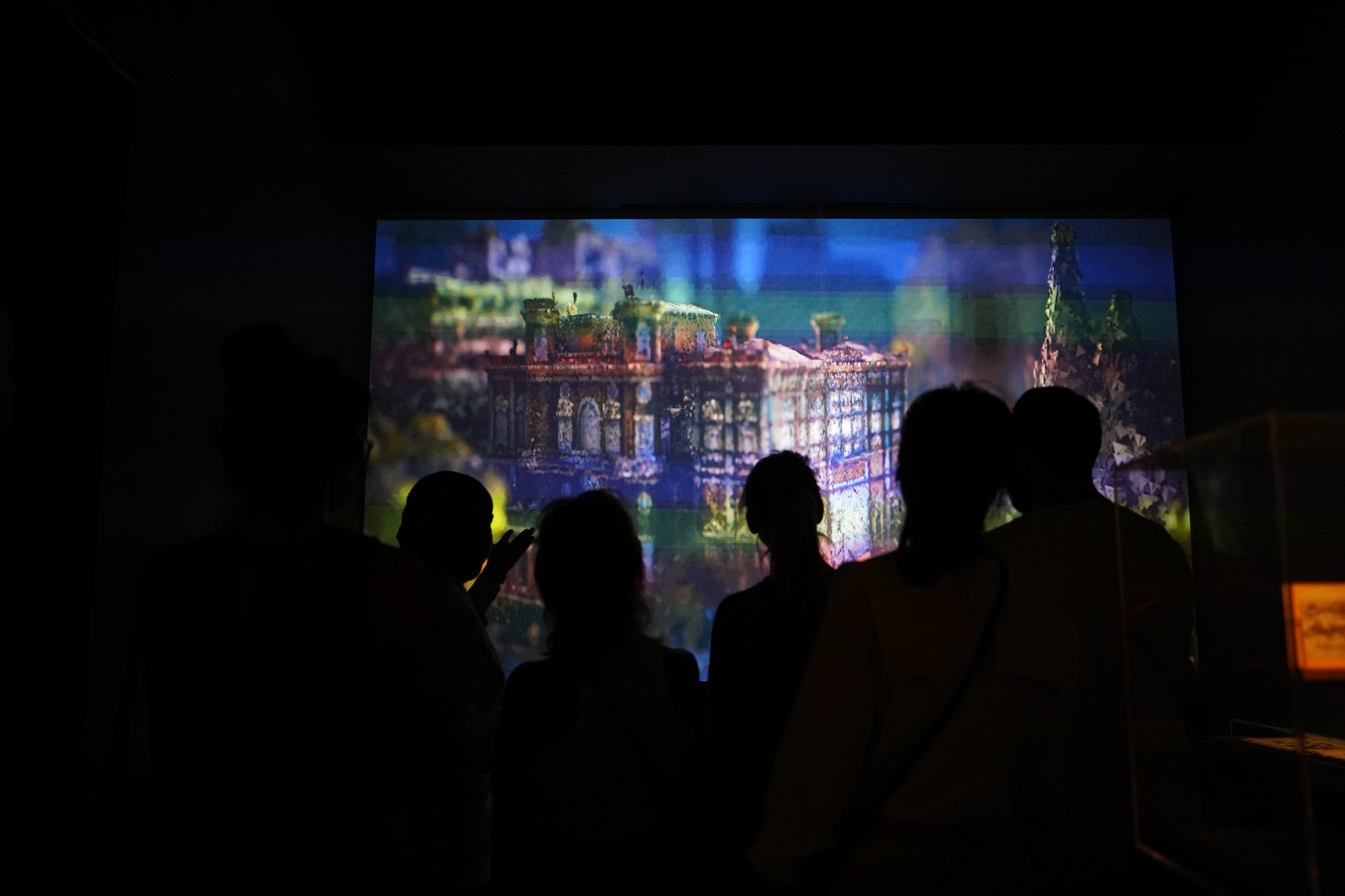 In a City That Doesn’t Pretend, Creative Dialogues Finds Its Rhythm