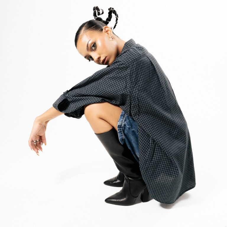 Twin Flames and Liars with Hoda Sherbeeny