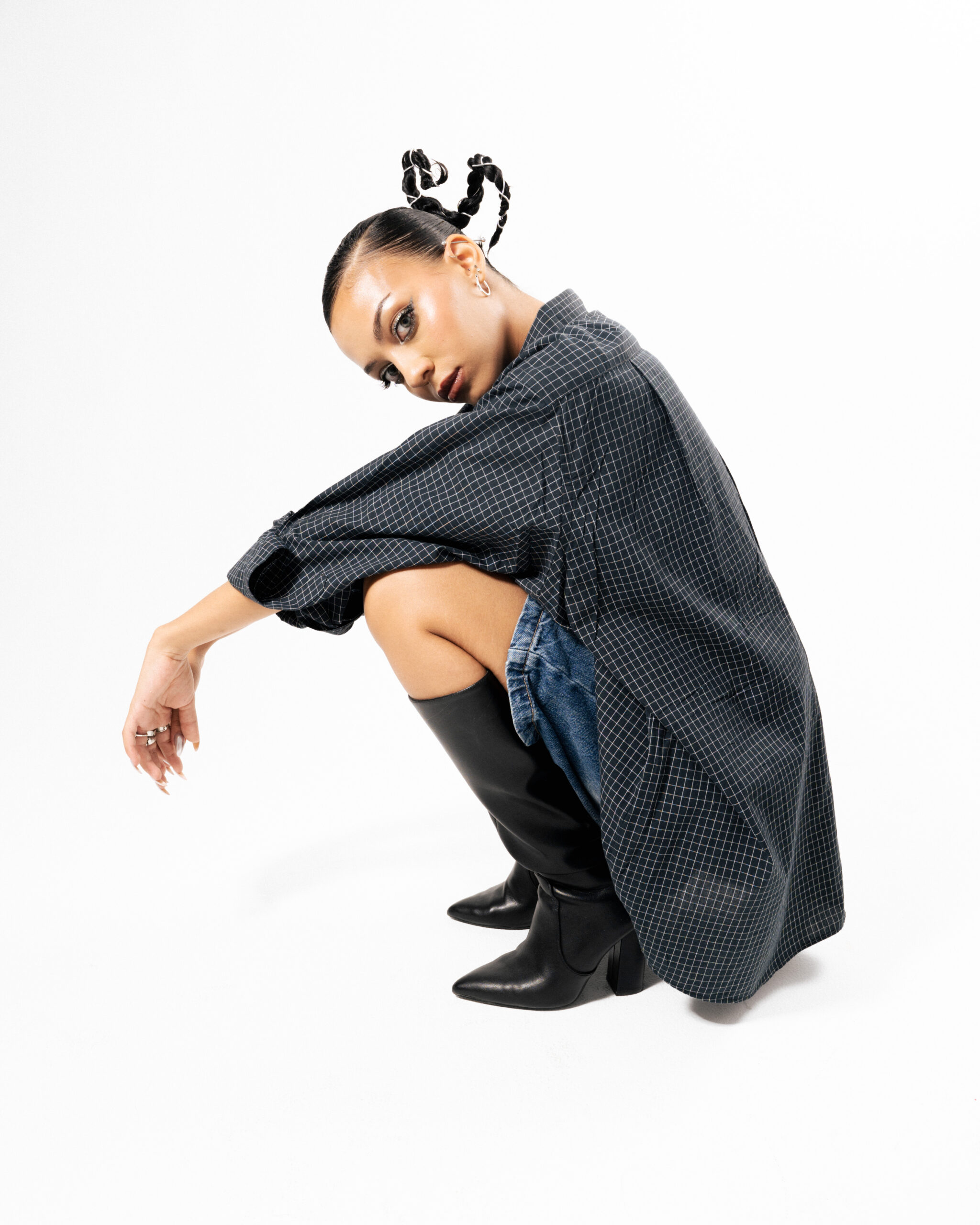 Twin Flames and Liars with Hoda Sherbeeny