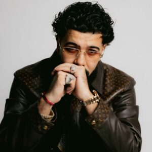 Moving with Dystinct