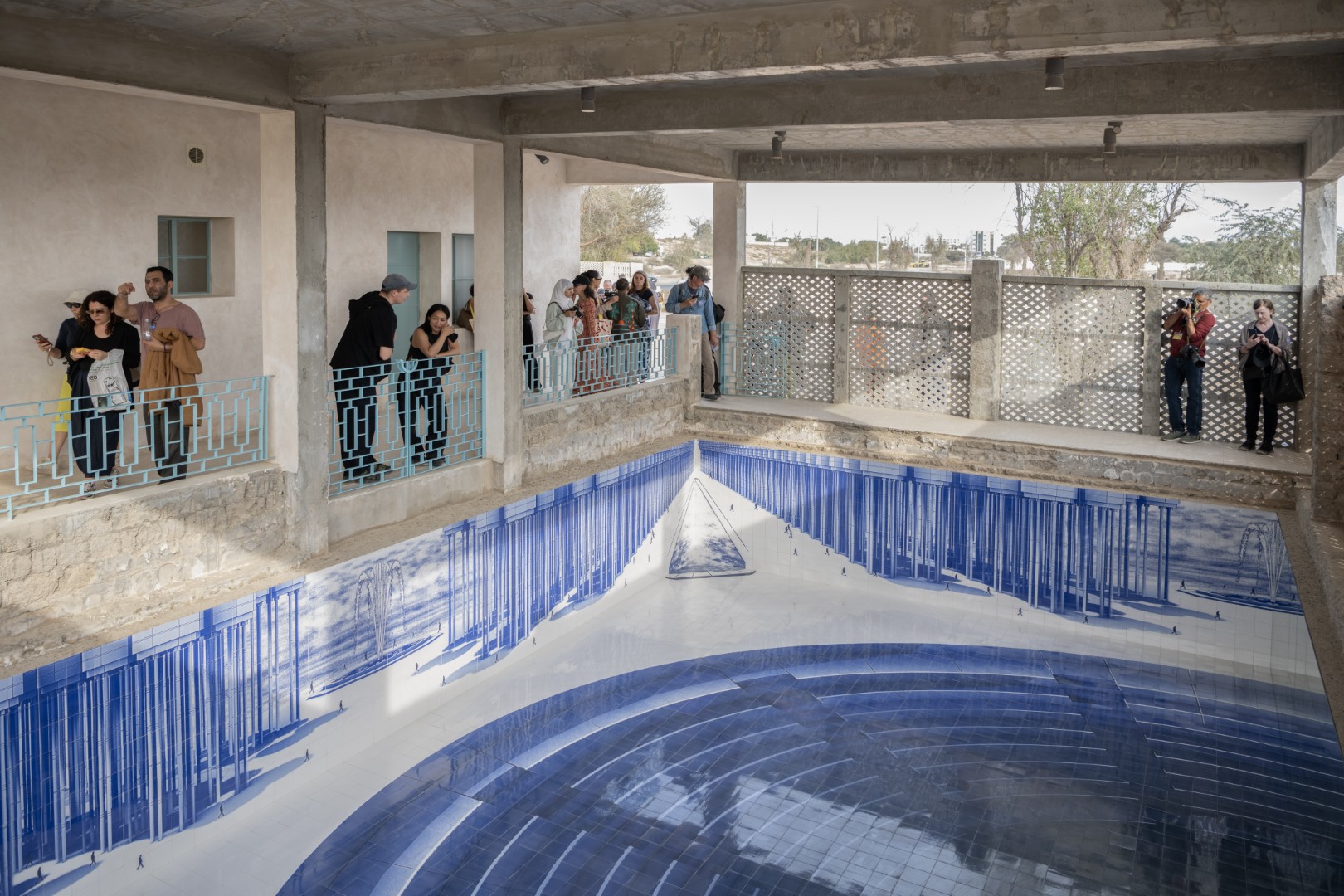 The Year the Gulf Became the Gallery