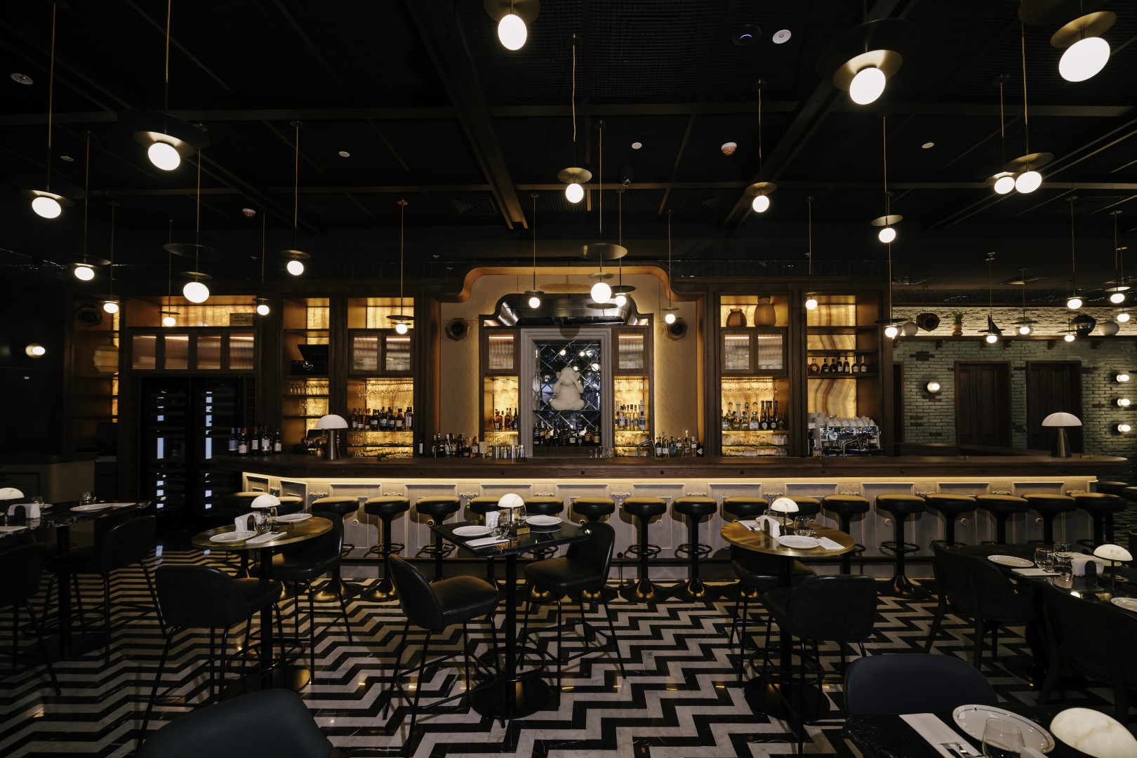 Le Trottoir de Paloma Arrives at 25 Jump Street