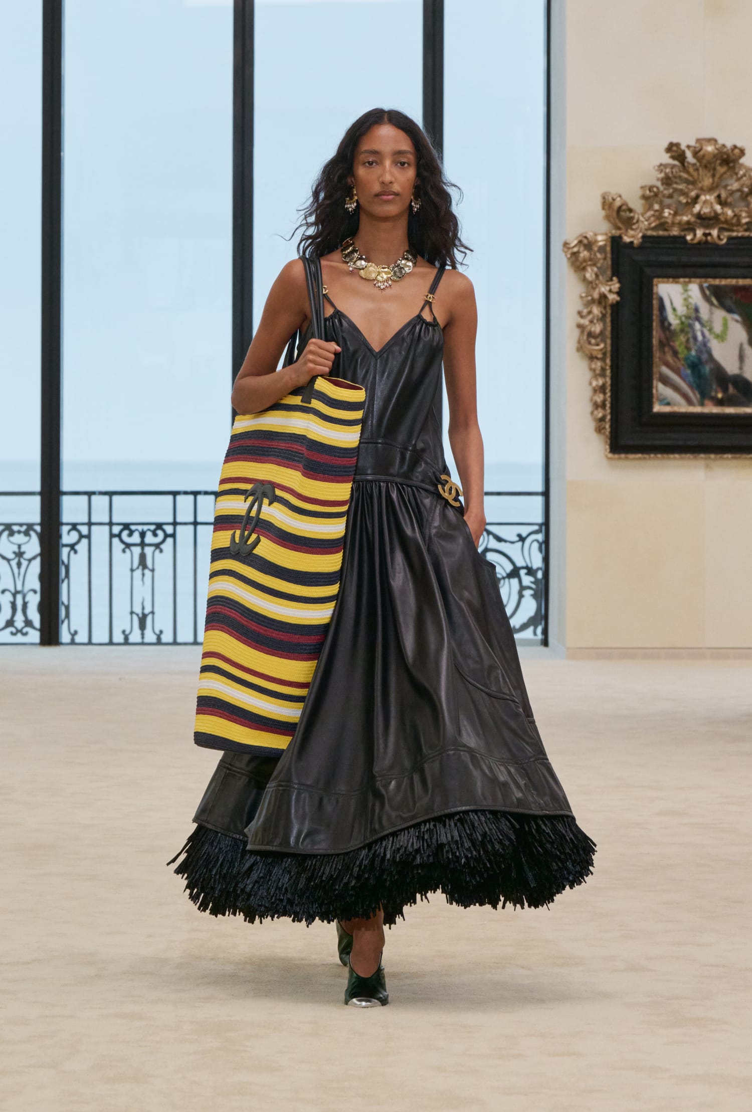 Chanel Cruise 2026/27: Where the Salon Meets the Sea