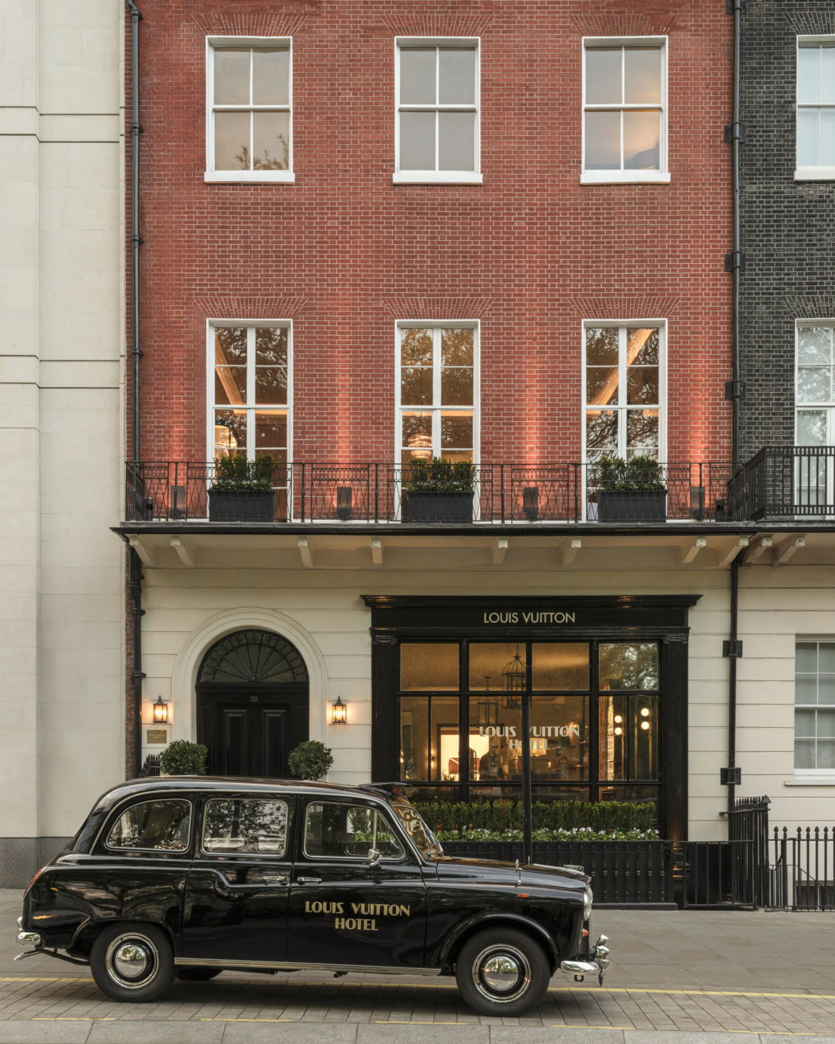 Louis Vuitton Marks 130 Years of the Monogram with a London Pop-Up