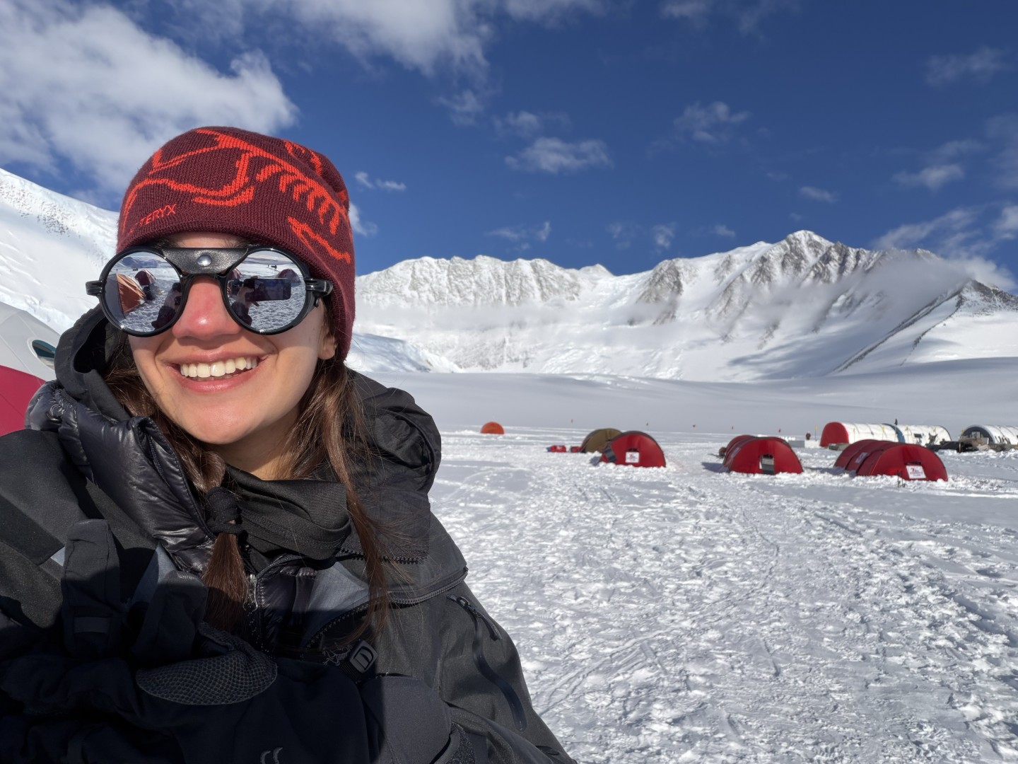 Fatima Al Awadhi Climbs Towards History