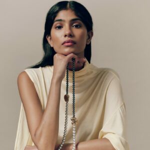 HEROBJECTS Crafts Saudi Arabia in Gold