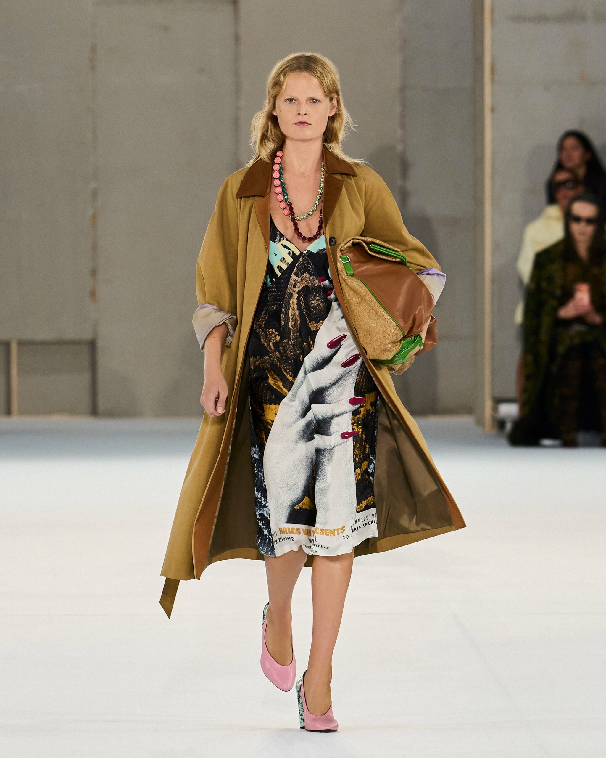 Dries Van Noten Spring/Summer 2027 runway look, Paris Fashion Week